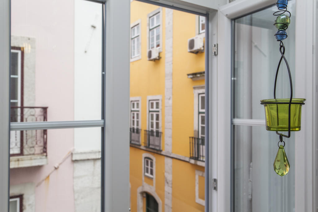 Remodeled Historic Apartment In Bairro Alto Lisboa Rum bild