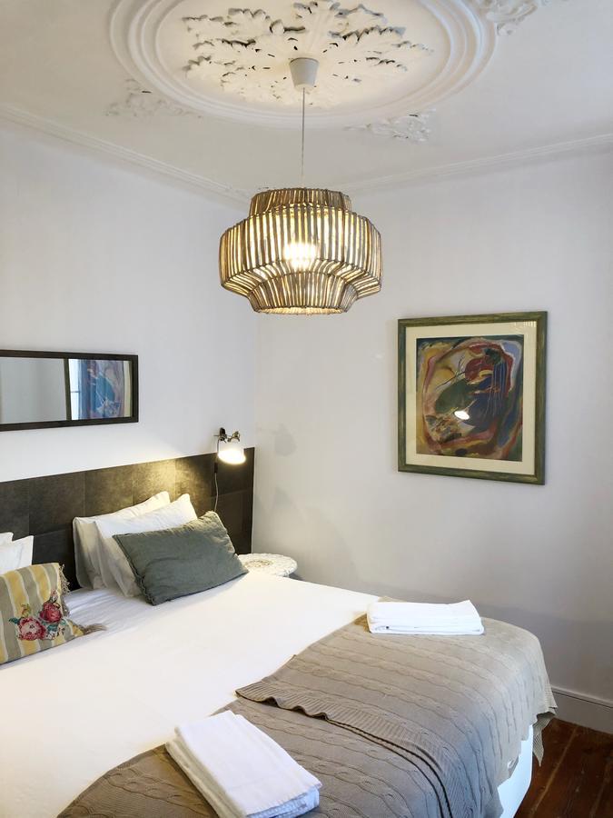 Remodeled Historic Apartment In Bairro Alto Lisboa Exteriör bild